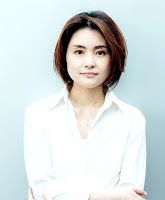 新井 智美